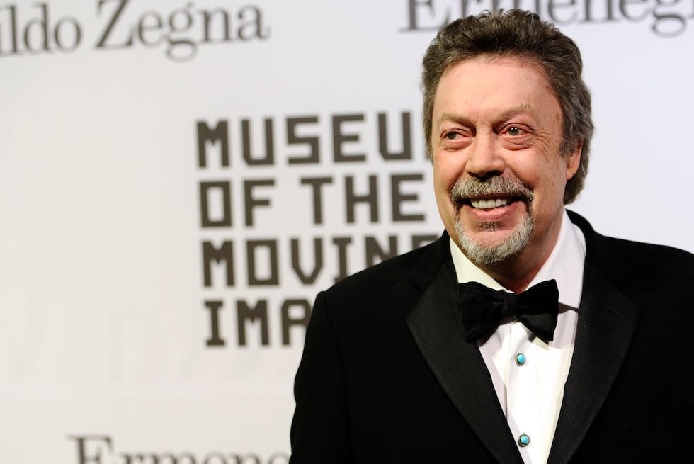 Tim Curry, known for iconic roles in ‘Rocky Horror’ and ‘IT,’ dead at 80