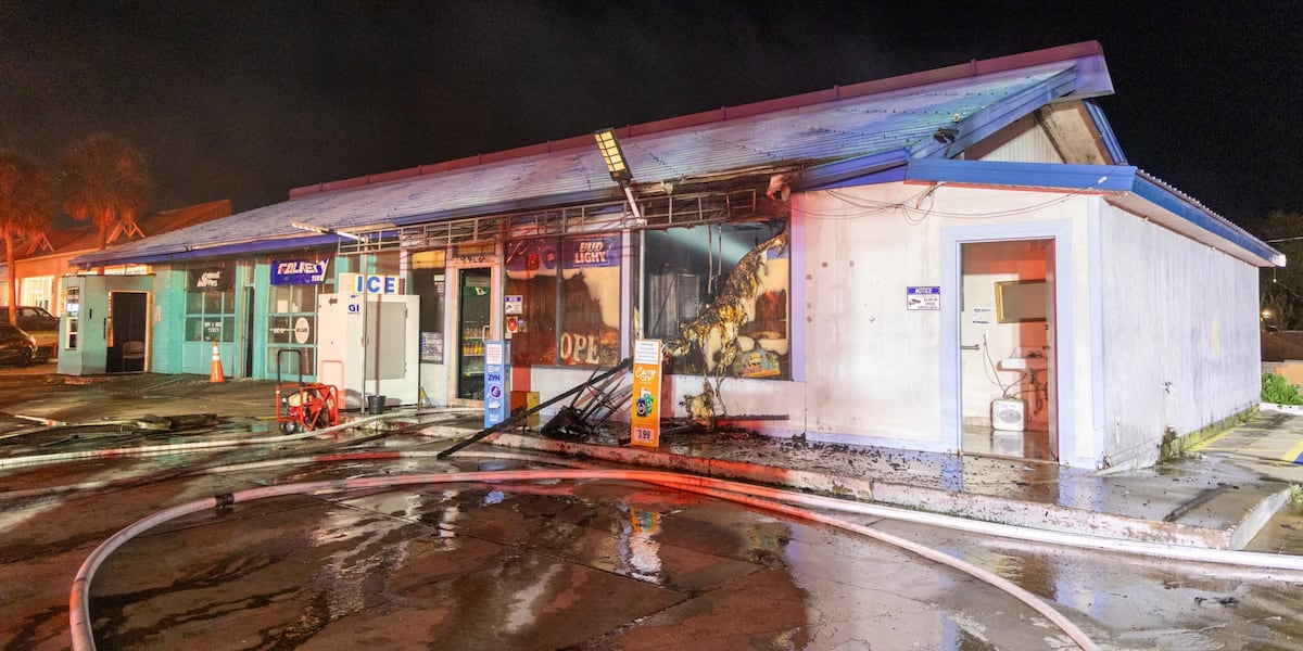 Menangle Store Fire MCFR extinguishes late-night convenience store fire