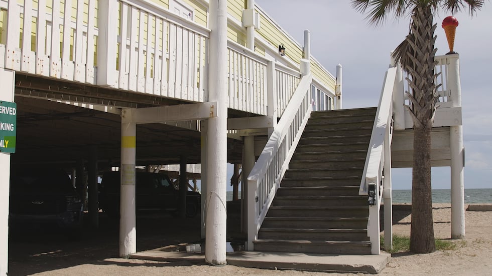 ‘Sailed down the steps’: Bartender charged with manslaughter after birthday trip turns deadly