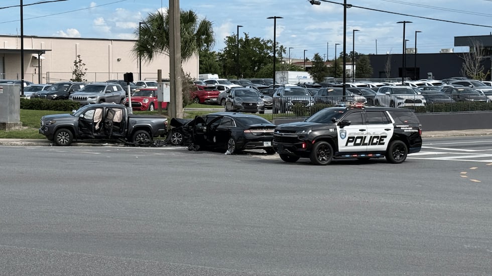 Ocala Police investigate after shooting leaves 1 dead, 2 hospitalized; victim identified