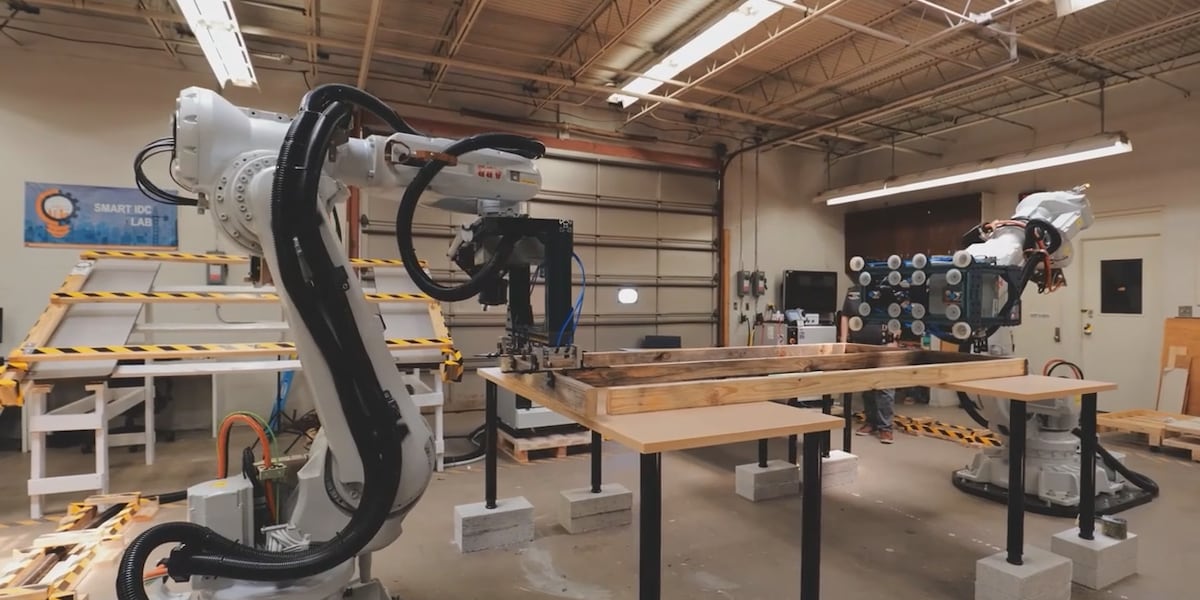 Experts at UF create multi-functional robots for construction