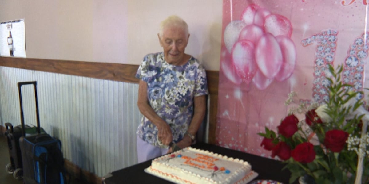 Gainesville bowler celebrates 100th birthday after more than 80 years in the sport