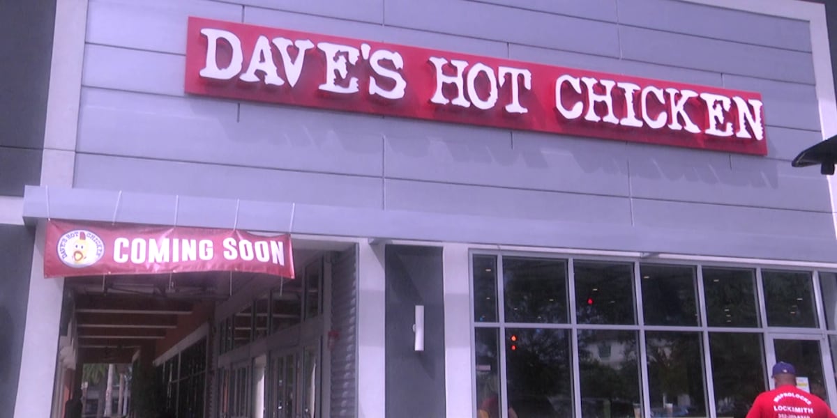 Dave's Hot Chicken Gresham Opening Date