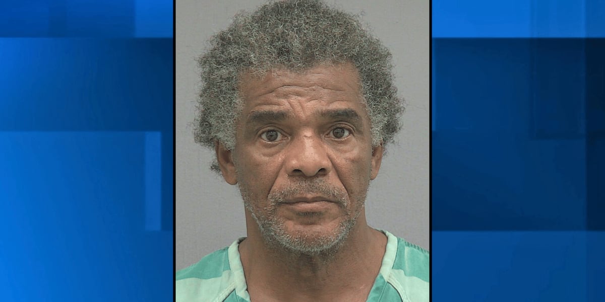 Suspect cuts man with box cutter, sics dog on him, Alachua County deputies say